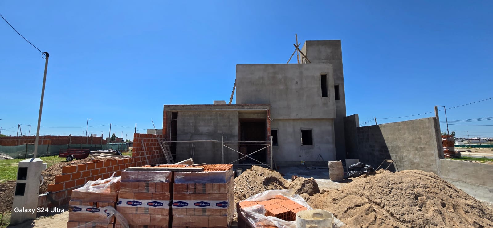 Casa Rincones de Manantiales  - 4 dormitorios pileta A ESTRENAR