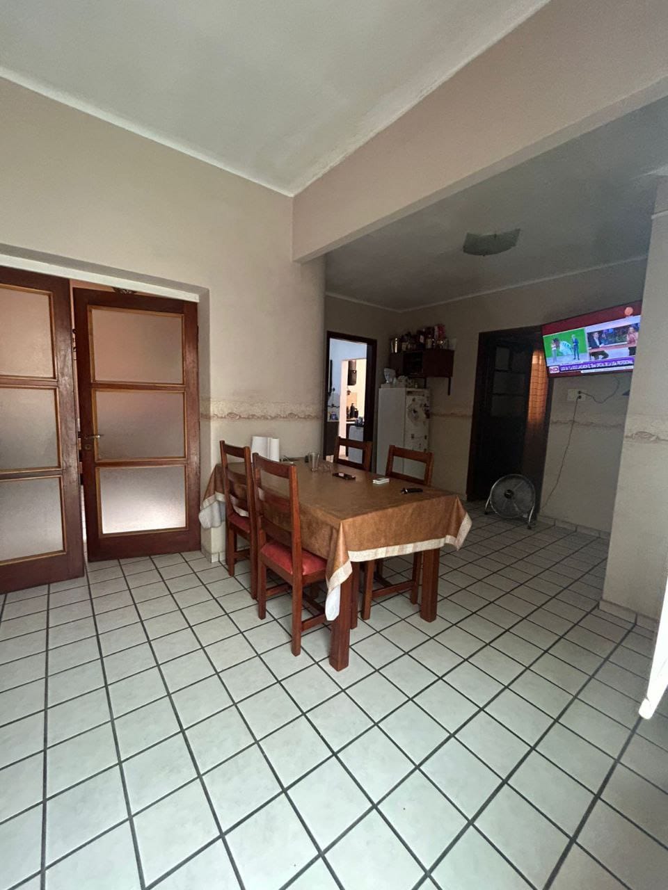 VENDO CASA CON EXCELENTE UBICACION
