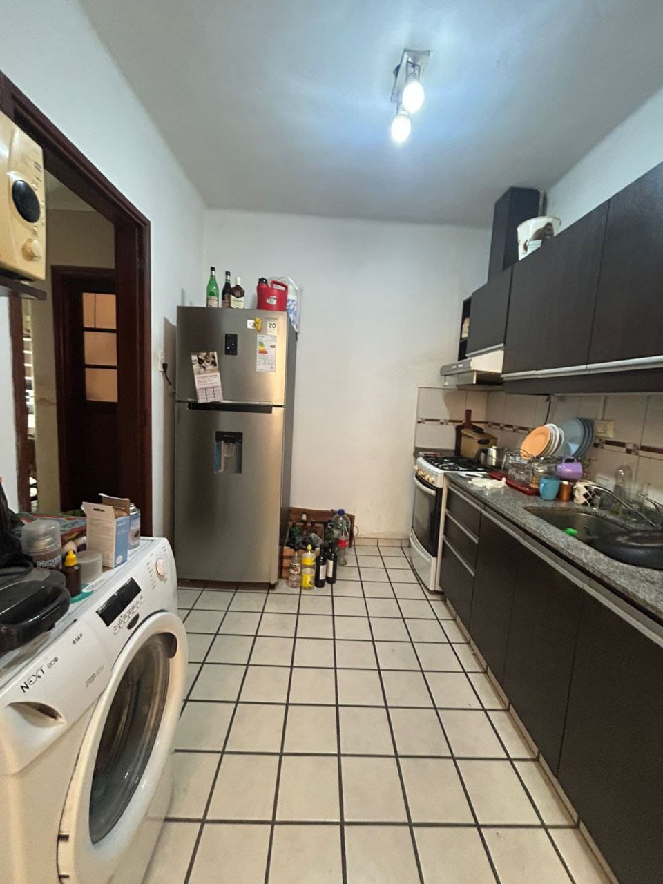 VENDO CASA CON EXCELENTE UBICACION