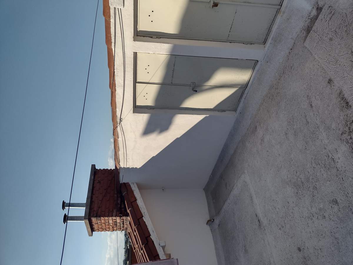 ALQUILO DEPARTAMENTO DE DOS DORMITORIOS en el centro de LA FALDA