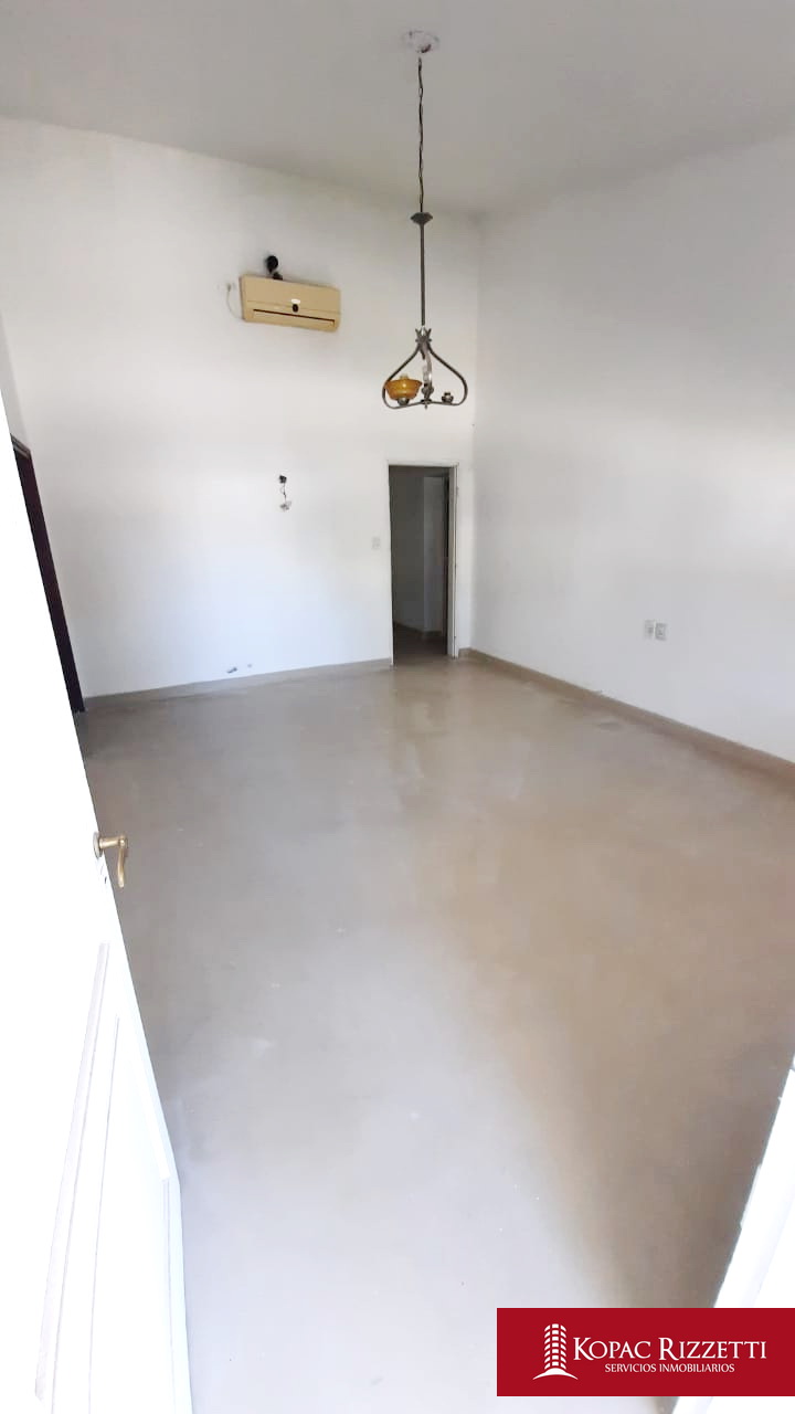 VILLA CENTENARIO (LUIS RUEDA 2400) - VENTA CASA 4 DORM.