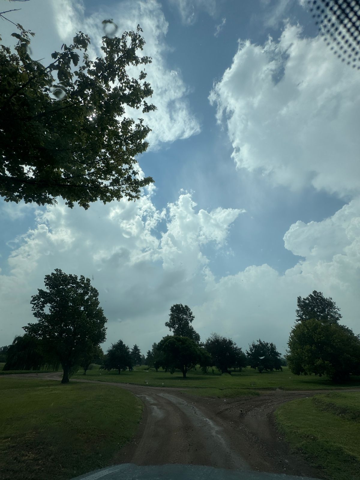 HERMOSA CASA EN VENTA  VALLE DEL GOLF