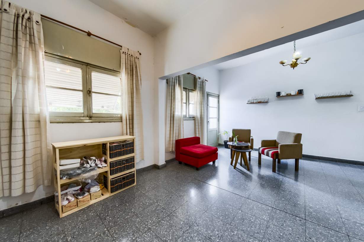 VENTA CASA PLANTA ALTA 3 DORMITORIOS DOS BAÑOS TERRAZA B PUEYRREDÓN. CÓRDOBA