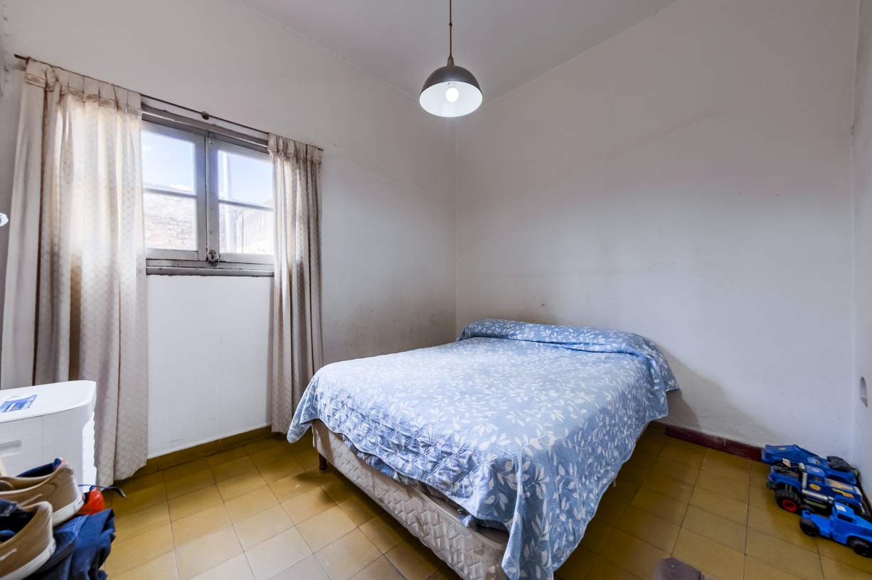 VENTA CASA PLANTA ALTA 3 DORMITORIOS DOS BAÑOS TERRAZA B PUEYRREDÓN. CÓRDOBA