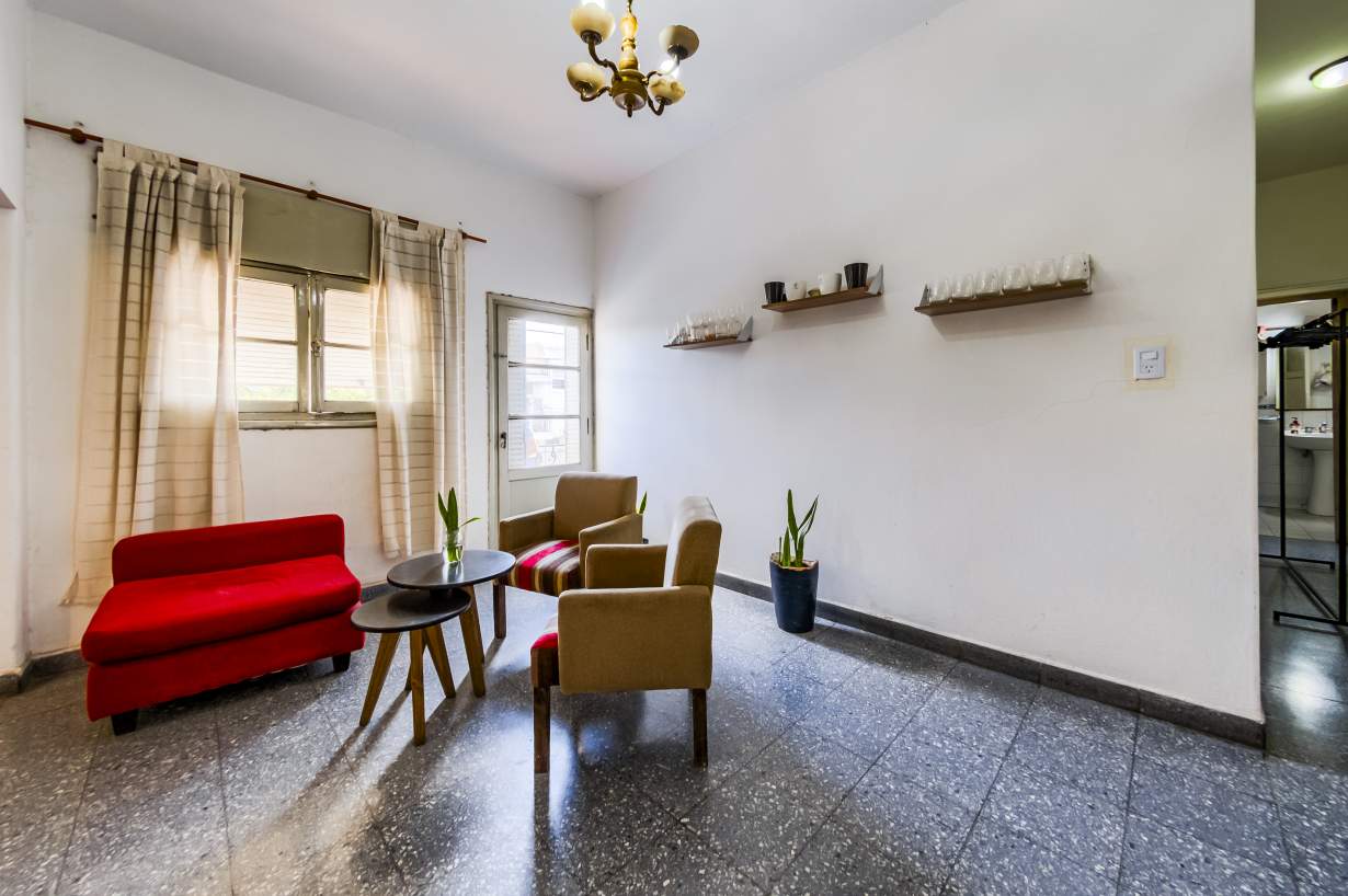 VENTA CASA PLANTA ALTA 3 DORMITORIOS DOS BAÑOS TERRAZA B PUEYRREDÓN. CÓRDOBA