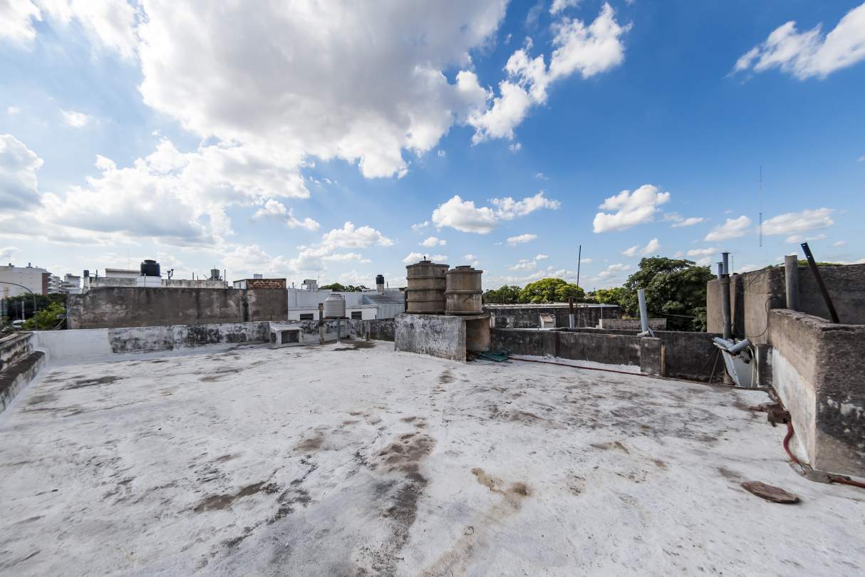 VENTA CASA PLANTA ALTA 3 DORMITORIOS DOS BAÑOS TERRAZA B PUEYRREDÓN. CÓRDOBA