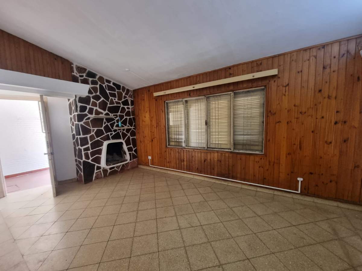 B Gral Paz, Oportunidad!!! Catamarca 1932, 2 dorm  habitac servicio, garaje