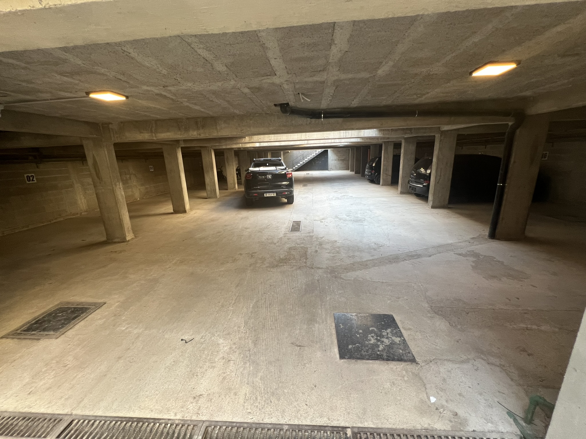 DPTO (DUPLEX) A ESTRENAR EN VENTA -HOUSING 2 DORMITORIOS 2 BAÑOS COCHERA PRIVADA- LA CALERA(CENTRO)