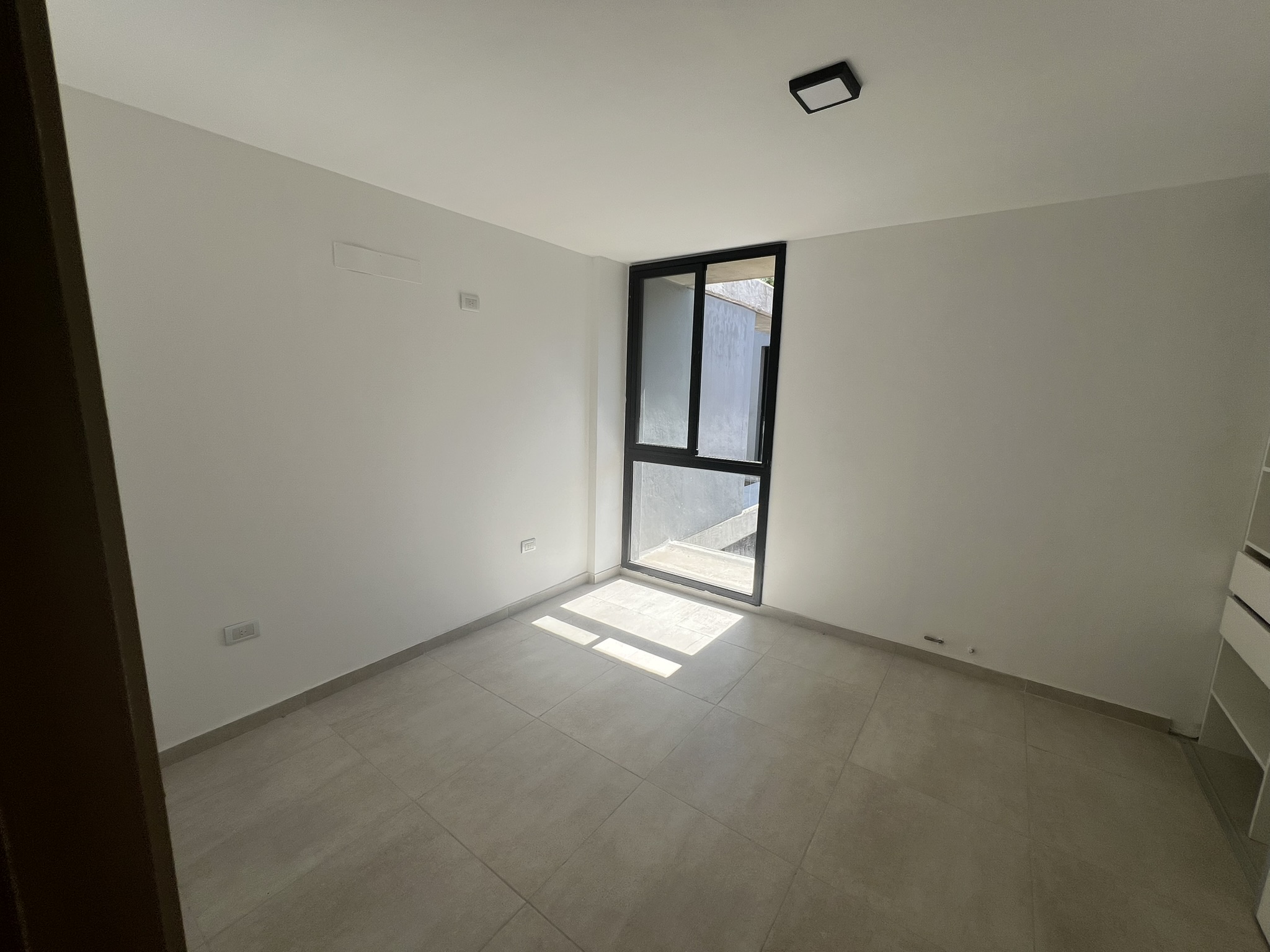 DPTO (DUPLEX) A ESTRENAR EN VENTA -HOUSING 2 DORMITORIOS 2 BAÑOS COCHERA PRIVADA- LA CALERA(CENTRO)