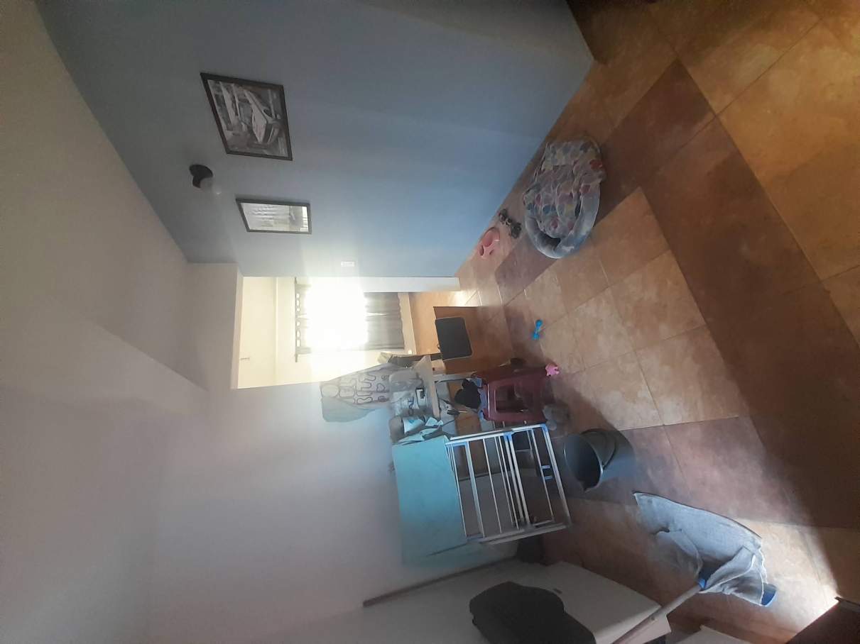 VENDO - CASA MAS DPTO. - POETA LUGONES
