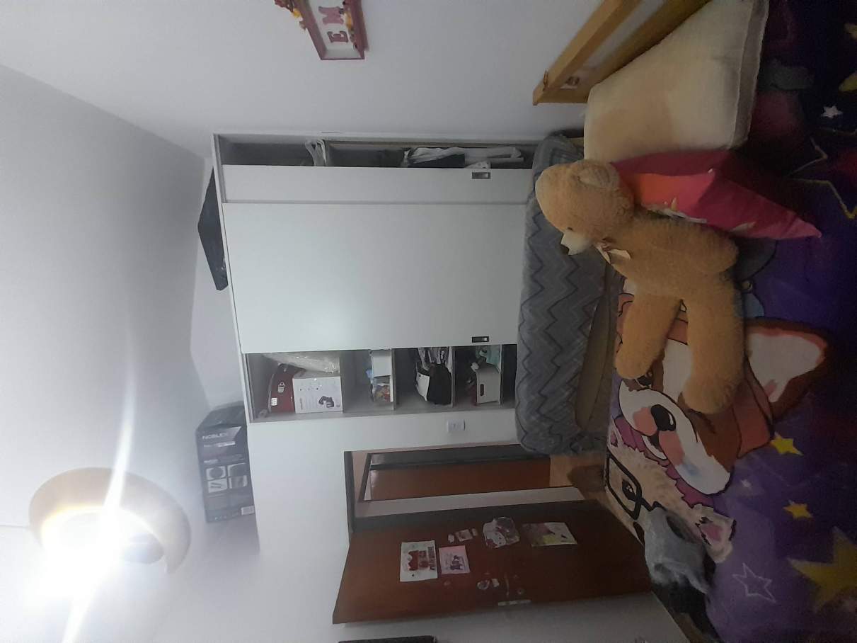 VENDO - CASA MAS DPTO. - POETA LUGONES