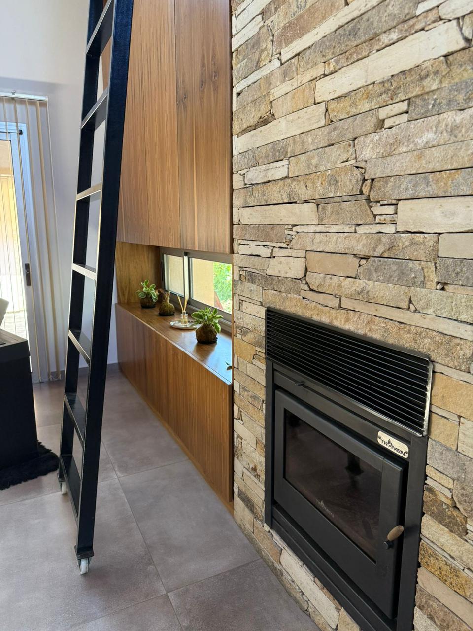 CASA EN VENTA- VALLE DEL GOLF (ETAPA 1)