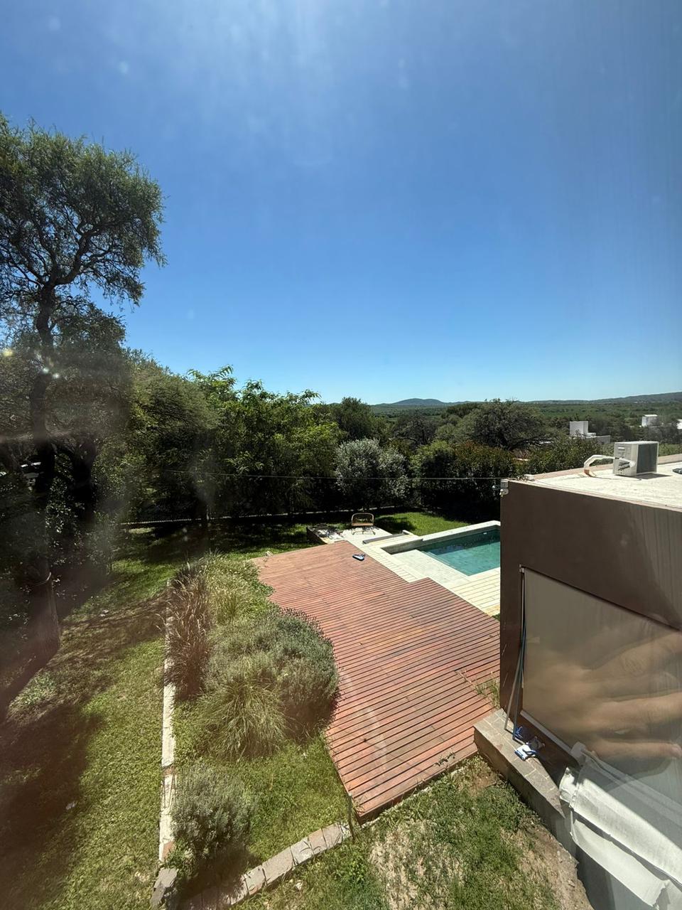 CASA EN VENTA- VALLE DEL GOLF (ETAPA 1)