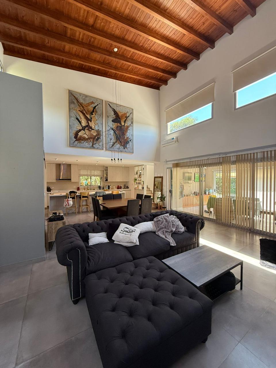 CASA EN VENTA- VALLE DEL GOLF (ETAPA 1)