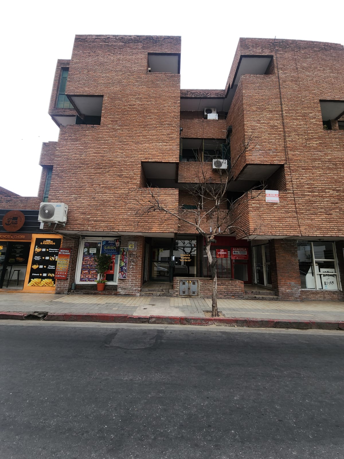ALQUILO DEPARTAMENTO DE 1 DORMITORIO EN ENTRE RIOS 617