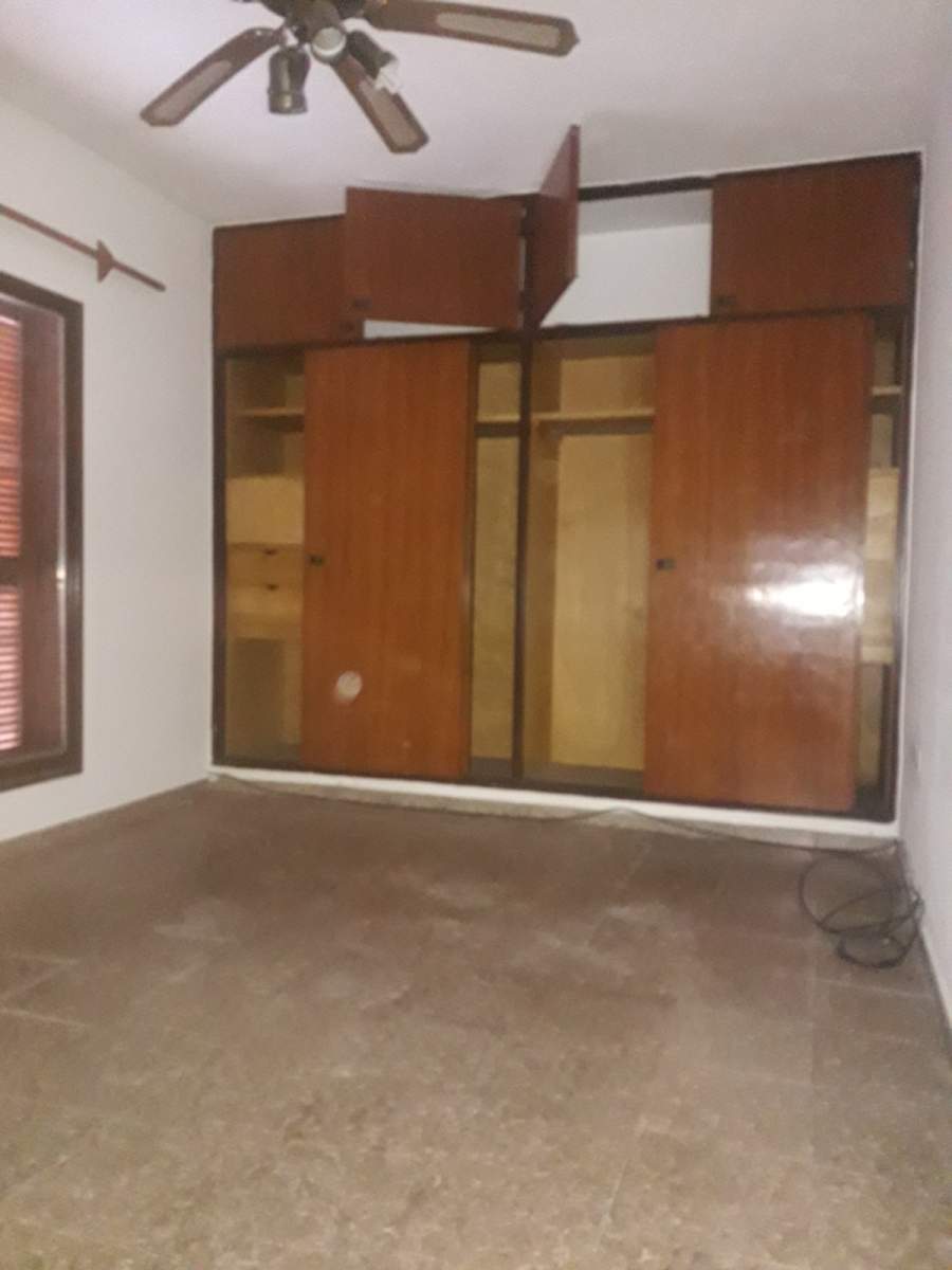 Casa Venta apta credito Shopping V. Cabrera 3dor 3bañs 2 garage cerrado quincho asador