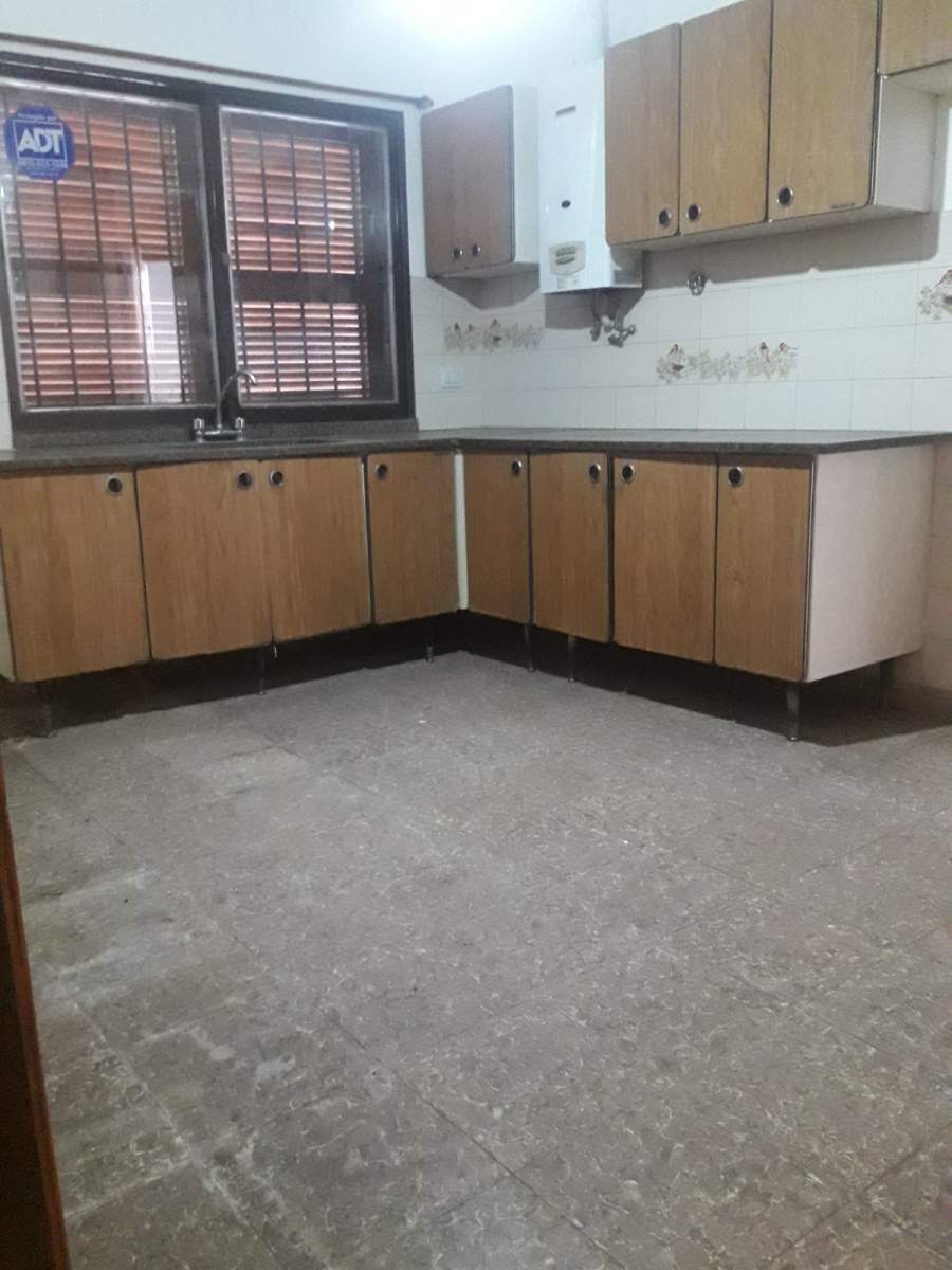 Casa Venta apta credito Shopping V. Cabrera 3dor 3bañs 2 garage cerrado quincho asador