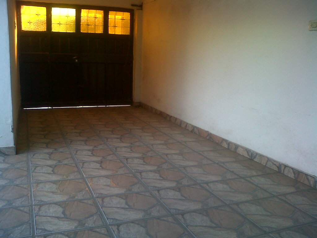 Casa Venta apta credito Shopping V. Cabrera 3dor 3bañs 2 garage cerrado quincho asador