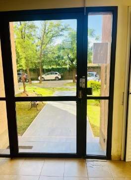 Vendo depto 2 dorm cplacard. B Los Robles.