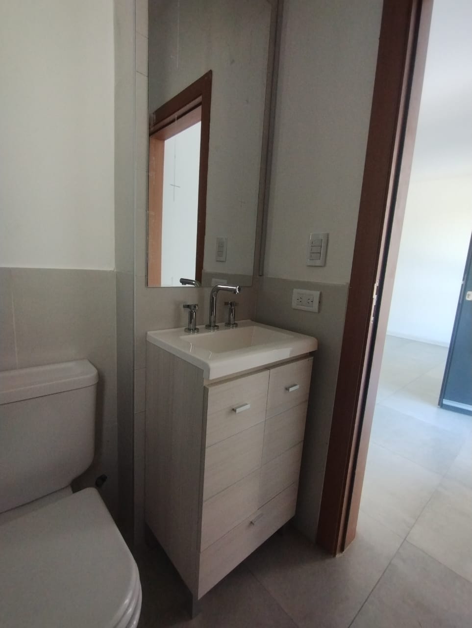 Duplex en MANANTIALES 2. (opción de 3 y 4 dormitorios)