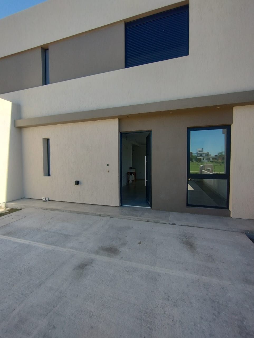 Duplex en MANANTIALES 2. (opción de 3 y 4 dormitorios)