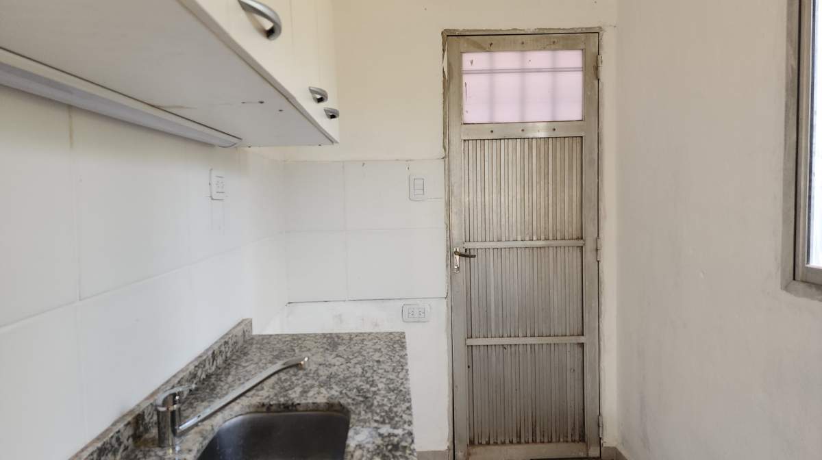 Casita refaccionada a nueva. A LA VENTA. Col. San Bartolomé. CA012-SB