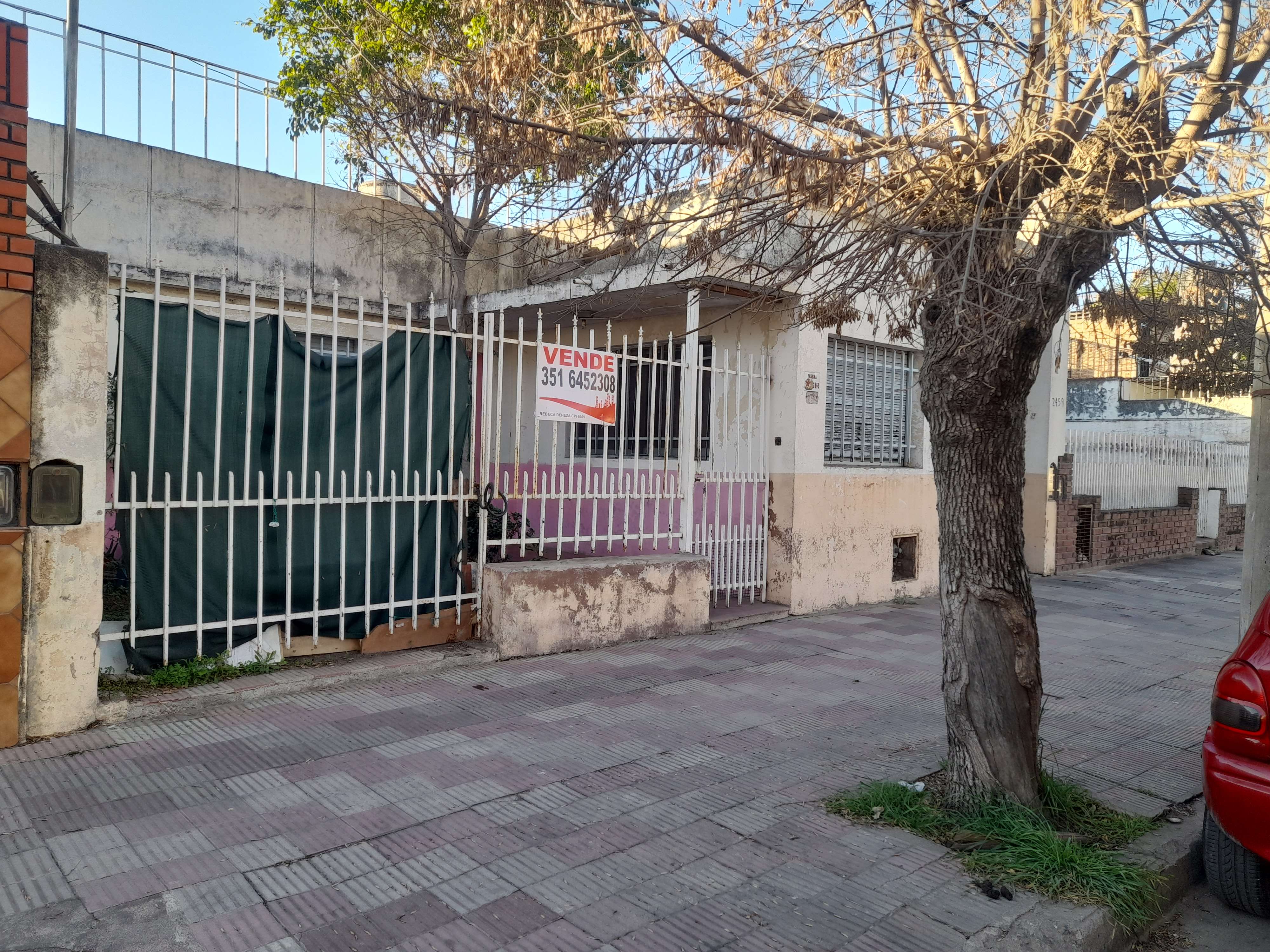 OPORTUNIDAD- INVERSION venta  3 DPTOS Y GALPON YAPEYU CORDOBA