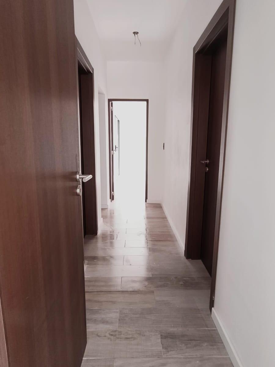 ARGUELLO: ZONA COLEGIOS 3 DOR C PILETA COCHERA TRIPLE CASA AMPLIA