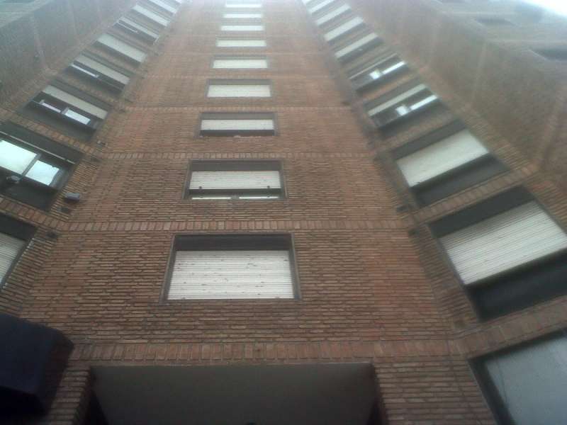 COLON 1000 ZONA DE LA PLAZA VISTA AL FRENTE PISO ALTO