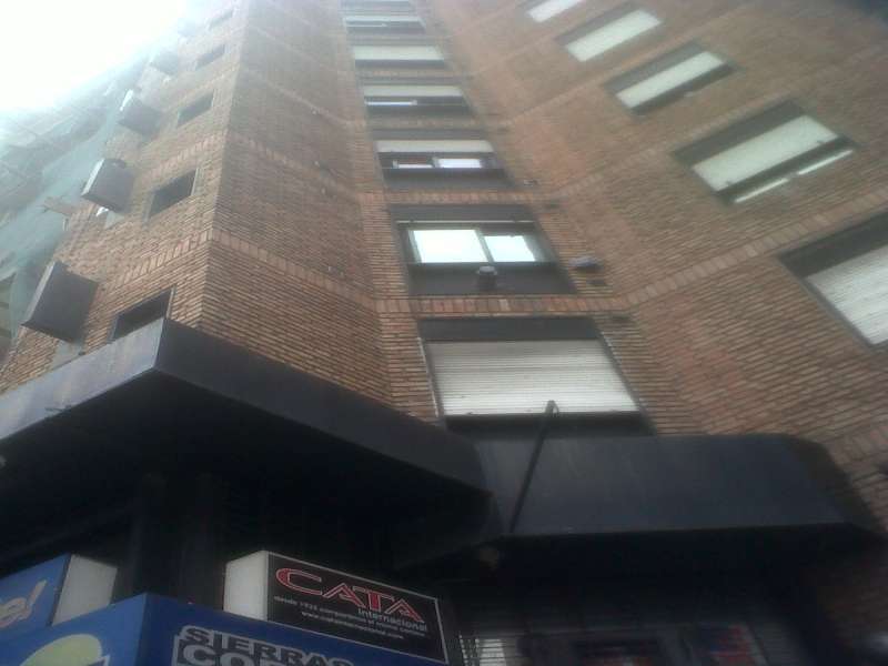 COLON 1000 ZONA DE LA PLAZA VISTA AL FRENTE PISO ALTO