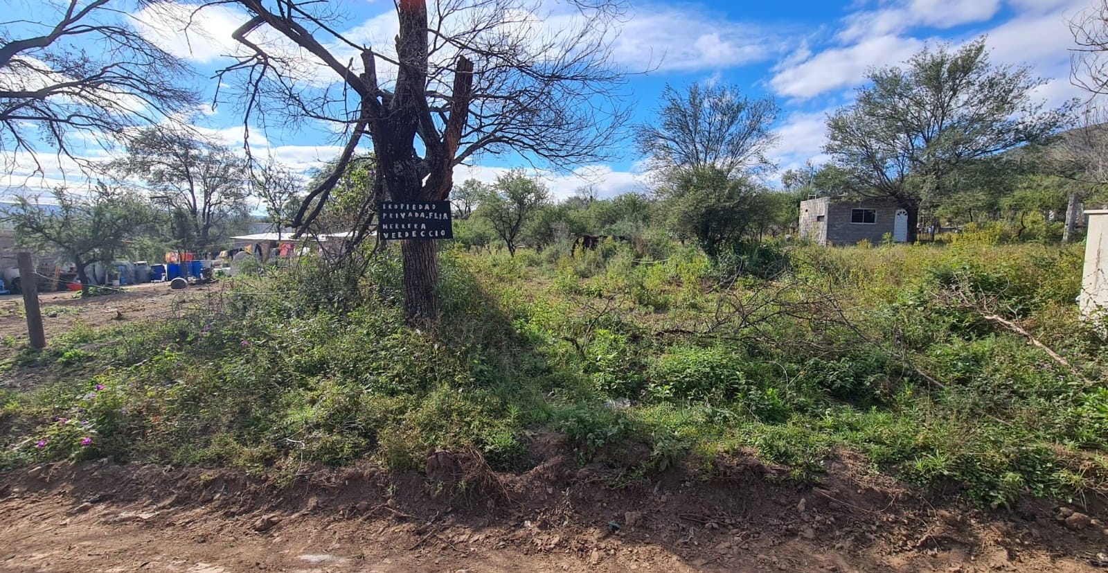 SE VENDEN DOS TERRENOS EN BARRIO SAN JOSE OBRERO