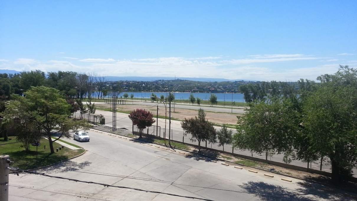 DEPARTAMENTO EN VENTA EN COMPLEJO LAKE 360 VILLA CARLOS PAZ