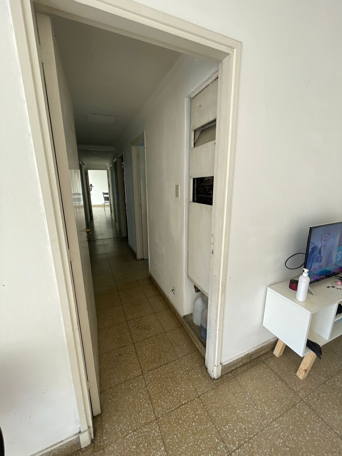 Amplio Depto De 3 Dormitorios Centro De Córdoba