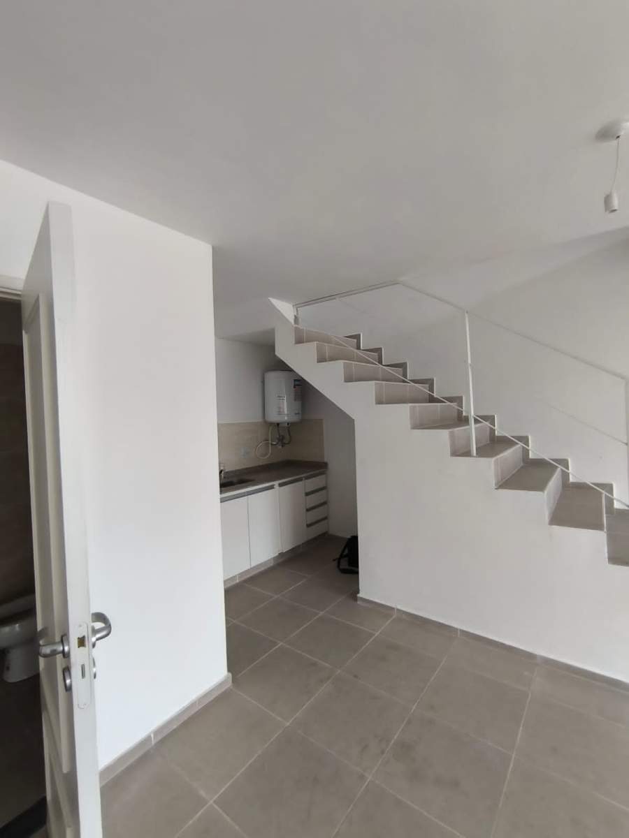 VENTA DE LOCAL COMERCIAL A ESTRENAR, ALBERDI
