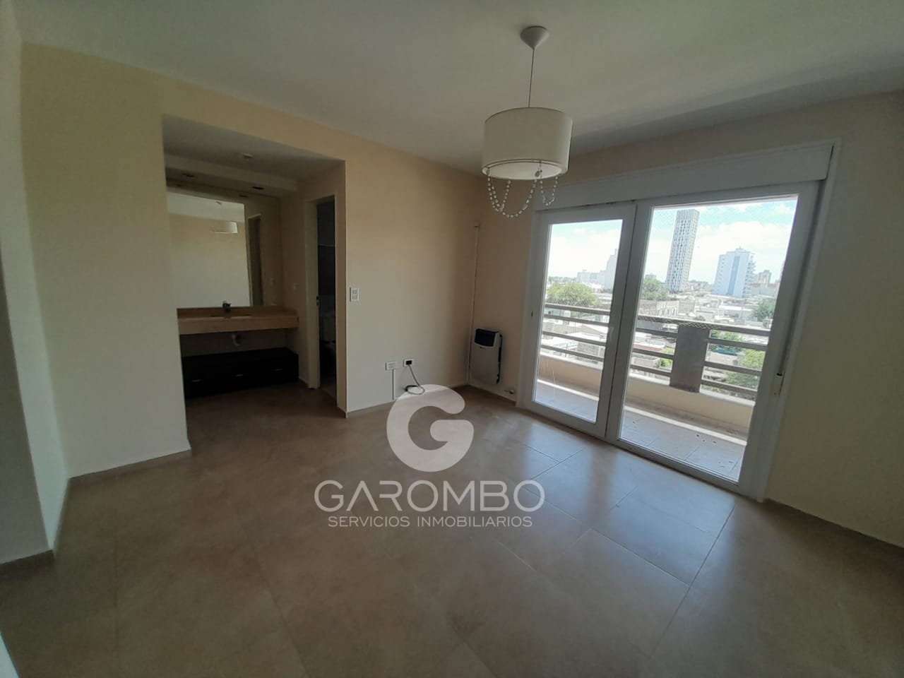 Departamento de 3 dormitorios en venta - Macrocentro