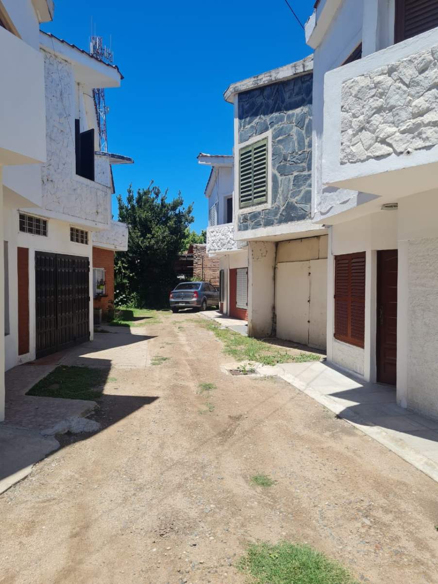 VENDO DUPLEX A RECICLAR EN CARLOS PAZ