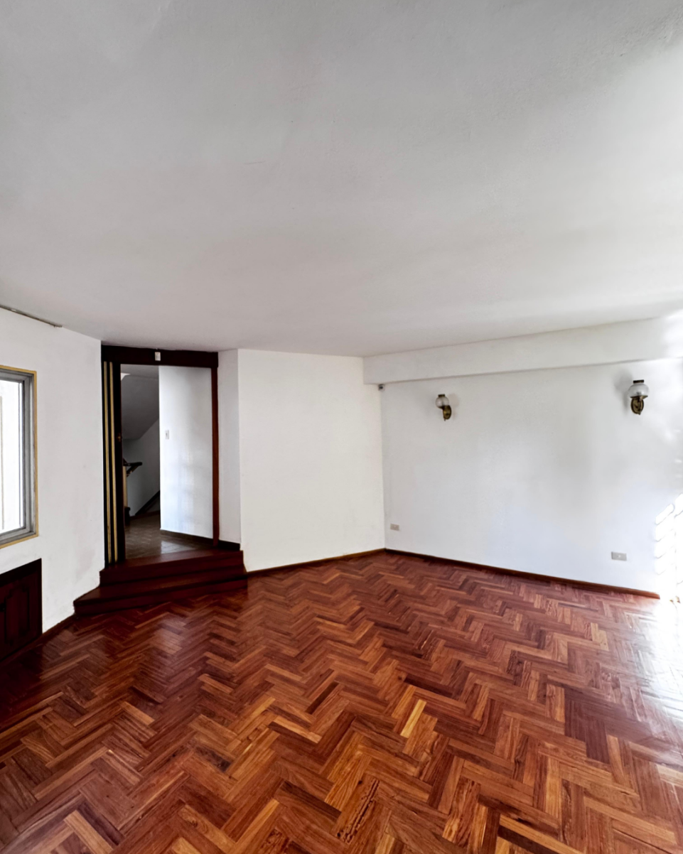 CASA EN ALQUILER EN BARIO COFICO