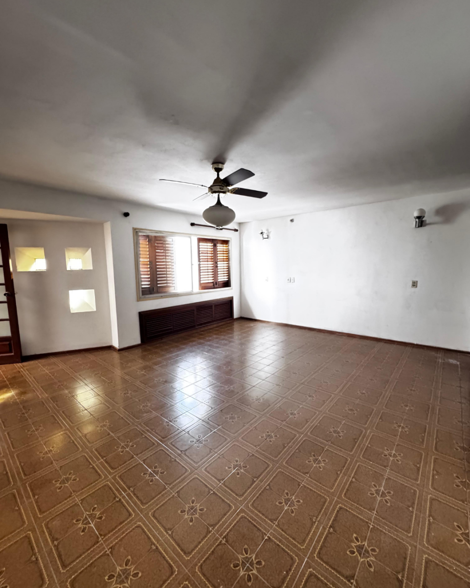 CASA EN ALQUILER EN BARIO COFICO
