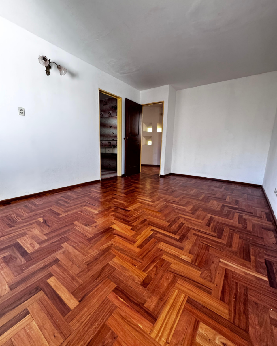 CASA EN ALQUILER EN BARIO COFICO