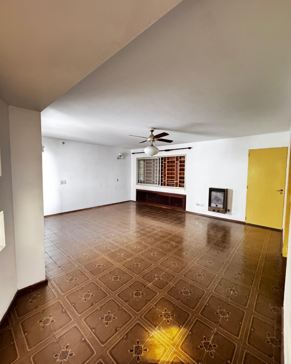 CASA EN ALQUILER EN BARIO COFICO
