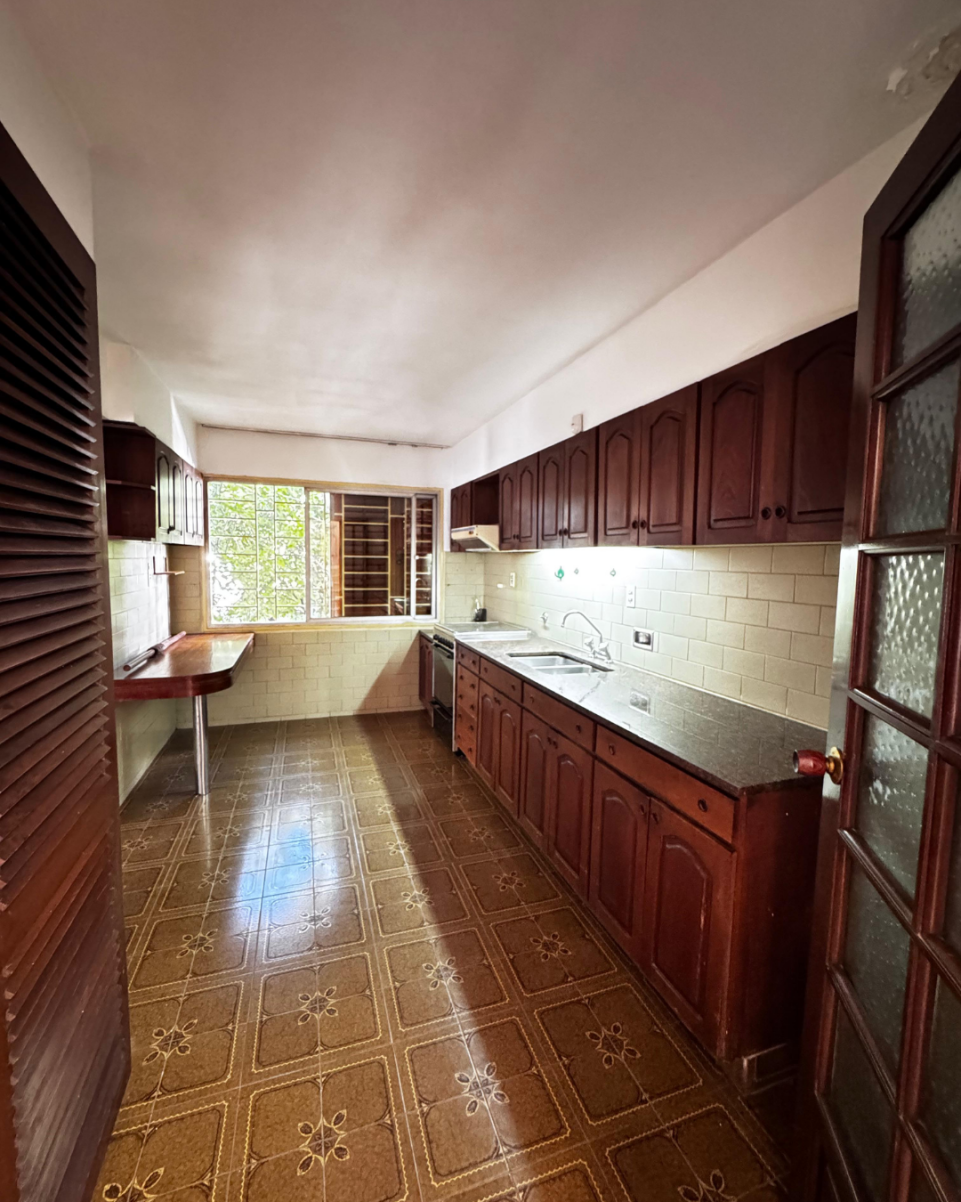 CASA EN ALQUILER EN BARIO COFICO