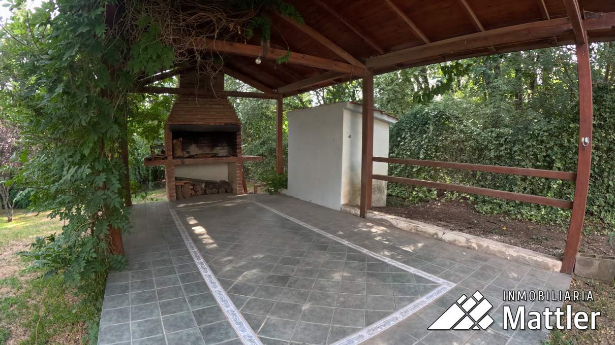 VENTA DE CASA DE 3 AMBIENTES 151 MTS2 BARRIO LUDWIG