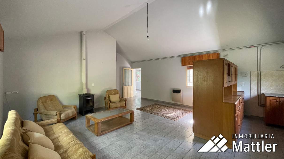 VENTA DE CASA DE 3 AMBIENTES 151 MTS2 BARRIO LUDWIG