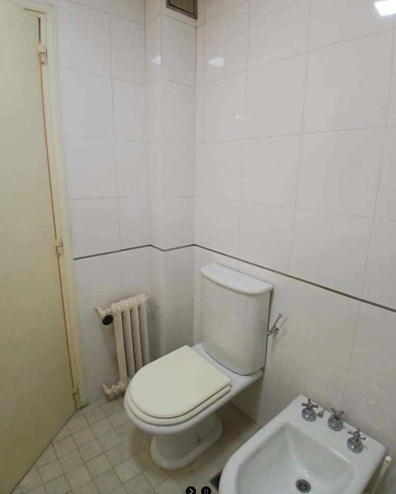 VENTA DEPARTAMENTO 2 DORMITORIOS CON BALCON Y COCHERA EDIFICIO DE CATEGORIA SOBRE CAÑADA