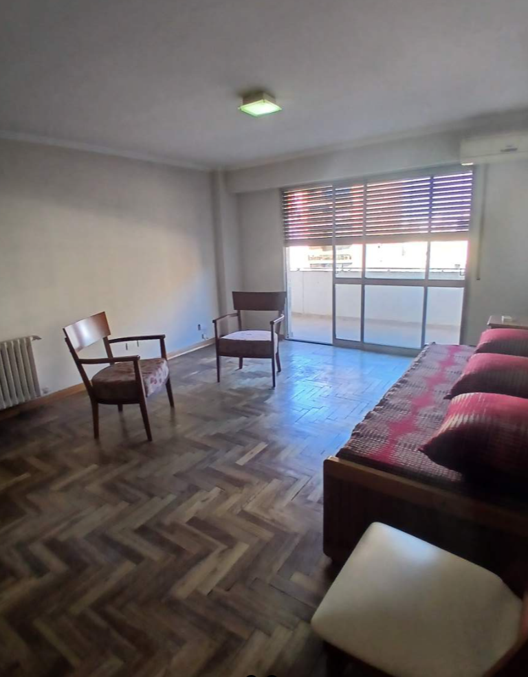 VENTA DEPARTAMENTO 2 DORMITORIOS CON BALCON Y COCHERA EDIFICIO DE CATEGORIA SOBRE CAÑADA