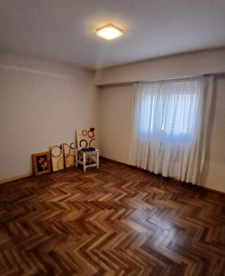 VENTA DEPARTAMENTO 2 DORMITORIOS CON BALCON Y COCHERA EDIFICIO DE CATEGORIA SOBRE CAÑADA