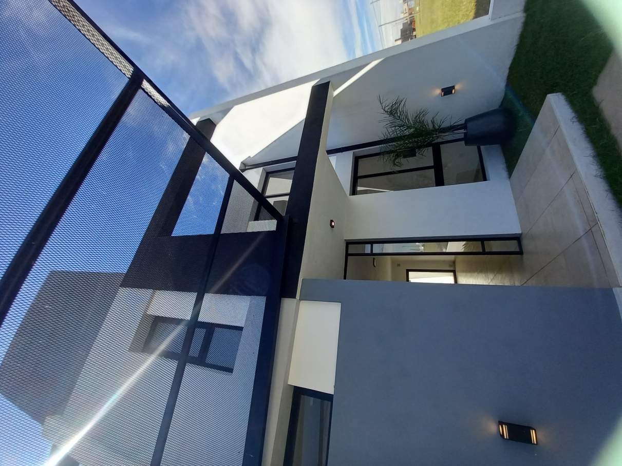 Venta Duplex 3 dorm Quebradas de Manantiales a Estrenar