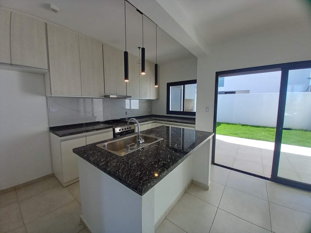 Venta Duplex 3 dorm Quebradas de Manantiales a Estrenar