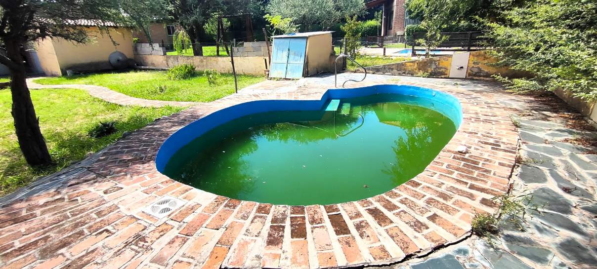 CASA DE DOS DORMITORIOS CON PILETA EN ARROYO DE LOS PATOS