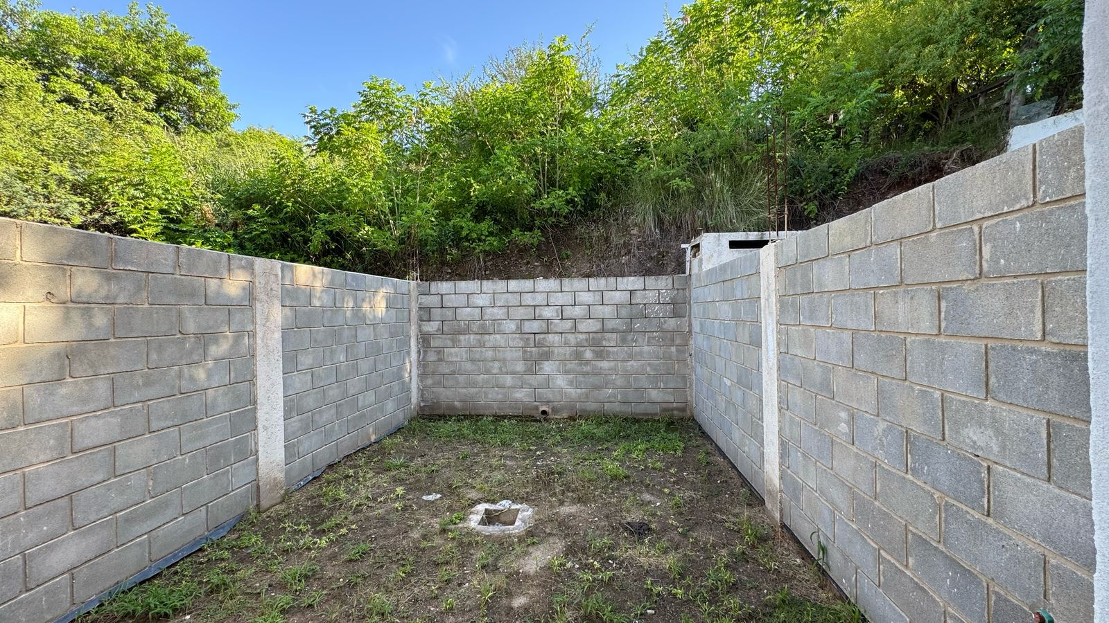 DUPLEX ALQUILER 2 DORMITORIOS  3 baños CUESTA COLORADA LA CALERA